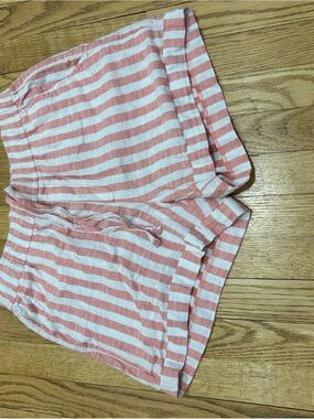 Old Navy Coral and White Striped Women’s Shorts